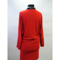 Czerwona sukienka Kimono z ozdobnymi marszczeniami